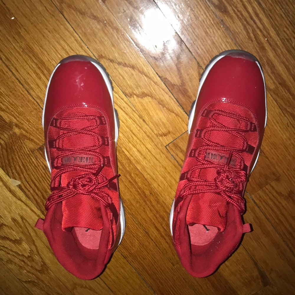 Shoes - Picture 3 of 3